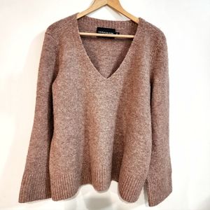 Calvin Klein Jeans Mauve Fuzzy Cozy Alpaca Blend V Neck Sweater Size Lar…